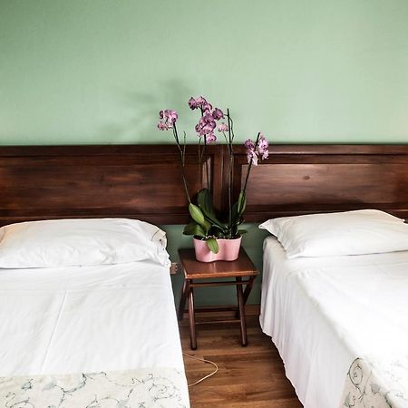 Albergo Bologna Варезе Экстерьер фото